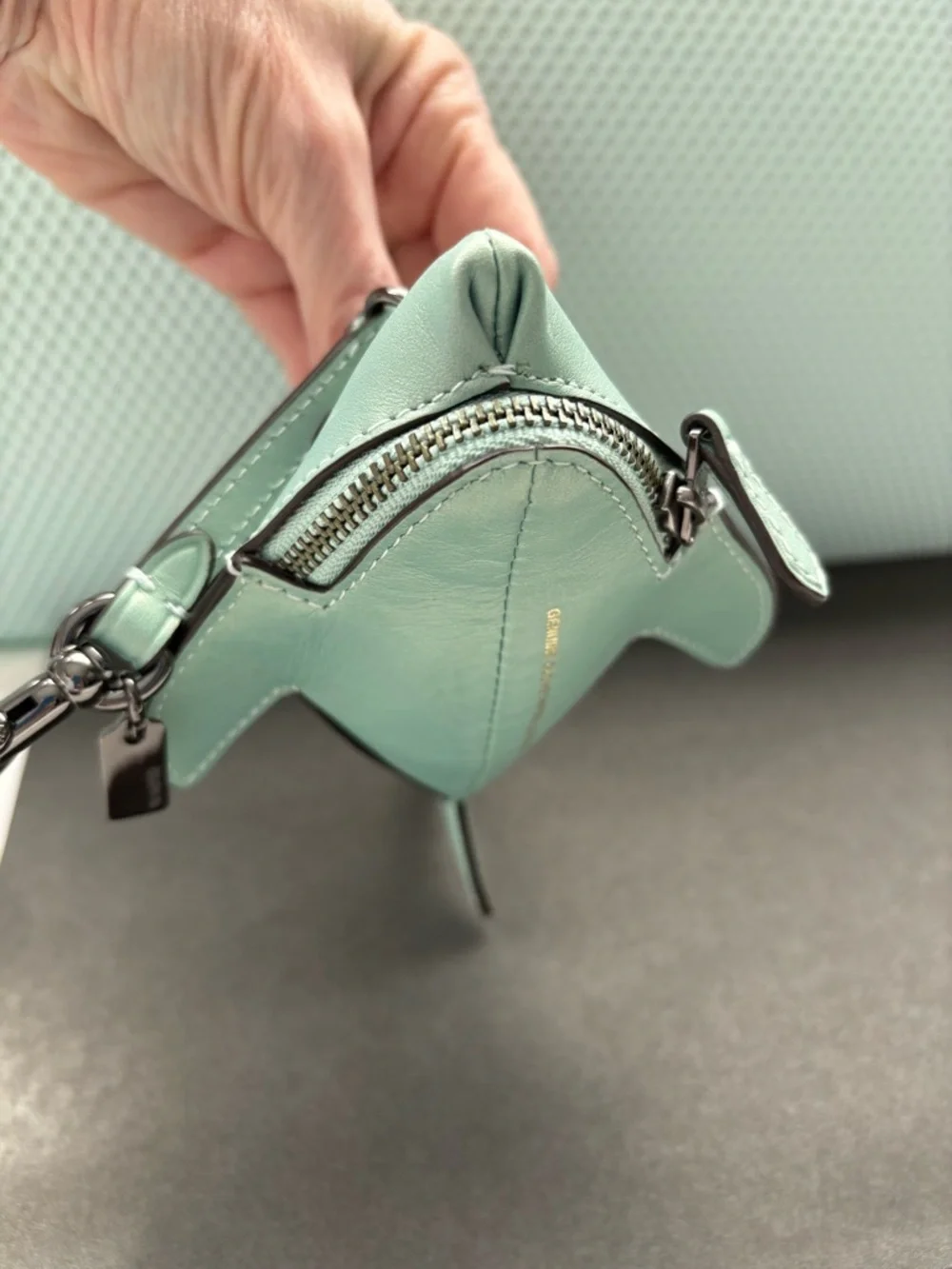 Coach Shark Coin Case Bag Charm - Picture 4 of 10